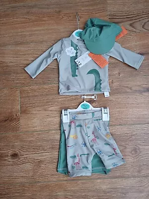 George Baby Boys Age 0-3 Months 4 Piece Swimwear / Hat Upf 50 *New* • £6.99