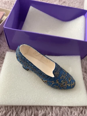 £4.99 • Buy Just The Right Shoe The Empress
