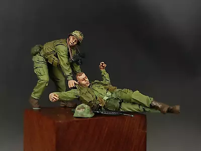 1/35 Built And Painted Vietnam War Combat Rescue Drag Wounded 2 Figures Model • $65.99