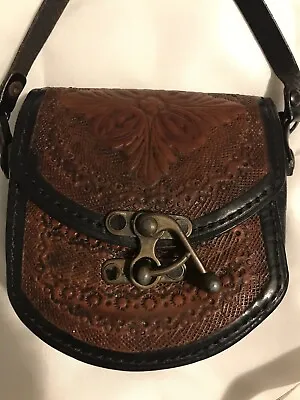 Vintage  Crossbody Bucket Bag -Embossed  Brown Leather Purse • $20