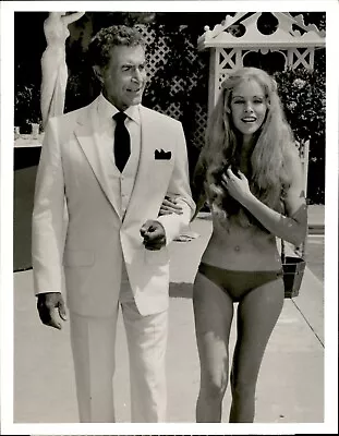 BR49 1981 Rare Original Photo RICARDO MONTALBAN MICHELLE PHILLIPS Fantasy Island • $20