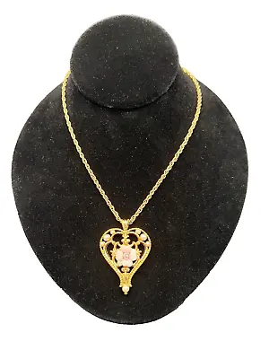 VTG Signed AVON Faux Pearl Porcelain Floral Gold Tone Heart Pendant & Necklace • $12.50