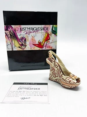 £50 • Buy Just The Right Shoe Collection By Raine “Miss Thing” Item 810217 Ornament Boxed