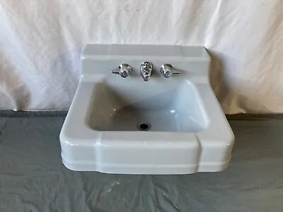 Vtg Mid Century Light Grey Porcelain Cast Iron Bathroom Wall Sink Old 05-23E • $350