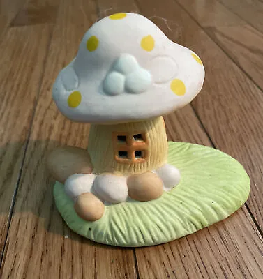 Vintage Mushroom House Figurine Ceramic 3.5”x4” • $8.79