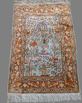 Fine Antique Kayseri Silk Prayer Rug • $1225.88