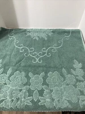 Vintage Cannon Monticello Green Sculpted Floral Bath Towel Midcentury 23X43 • $7.97