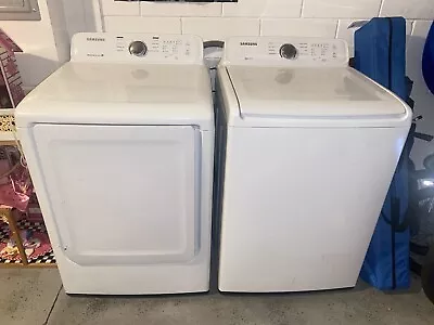 Samsung Washer And Dryer Set • $250