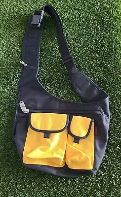 Crossbody Bag Everest Messenger Bag Black Yellow Square Adjustable 5 Pocket • $24.95