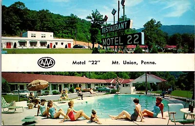 Mount Union Pennsylvania Motel 22 Postcard Swimming Pool • $5.45