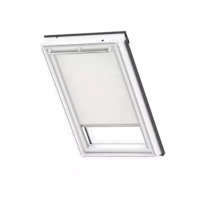 Boxed And Unused VELUX Manual Roller Blind RFL S06 1028 - White Lot 1687 • £85