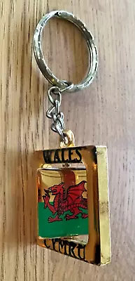 £3.25 • Buy Wales Souvenir Gold Coloured Spinner Keyring