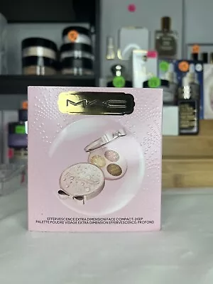 MAC Effervescence Extra Dimension Face Compact Deep Palette New • $23