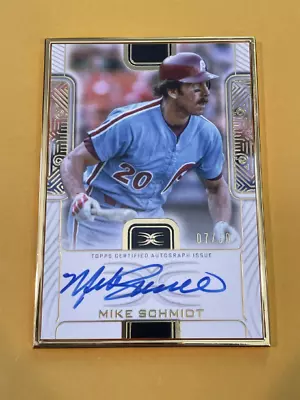 2023 Topps Definitive Mike Schmidt Gold Framed Auto /30 • $79.99