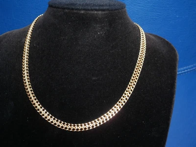 £369.99 • Buy 9 Carat Gold Herringbone Necklace 16 Inches Excellent Condition 16.6 Grams