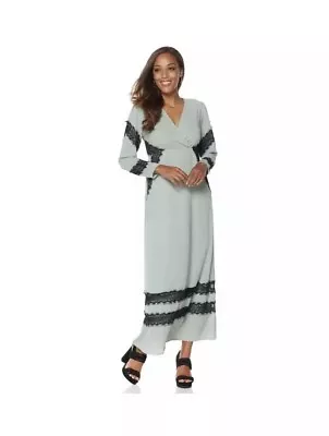 LaBellum By Hillary Scott Medium M V-Neck Long Sleeves Lace Maxi Dress NWT NEW • $32