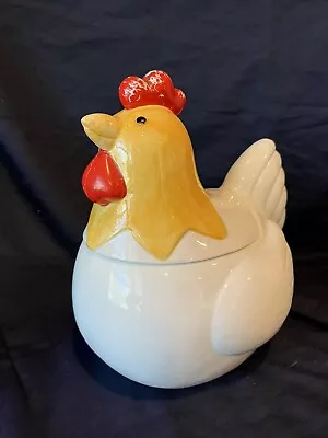 Vintage Hen Chicken Cookie Jar • $15