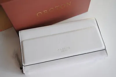 $125 • Buy OROTON Forte Slim Multi Pocket Zip Around Clutch White Leather Wallet SALE 