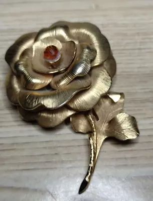 Large Vintage VENDOME Gold Tone Flower Floral Brooch Pin • $35.10