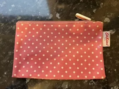 £0.99 • Buy Cath Kidson Pink & White Polka Dot Oilskin Zipped Cosmetic Pouch/ Make Up Bag.