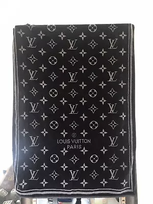Louis Vuitton Black Monogram Eclipse Beach Pool Yacht Jacquard Towel • $350
