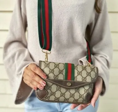 Authentic Gucci Vintage Web Sherry Line Clutch Crossbody Bag • $350