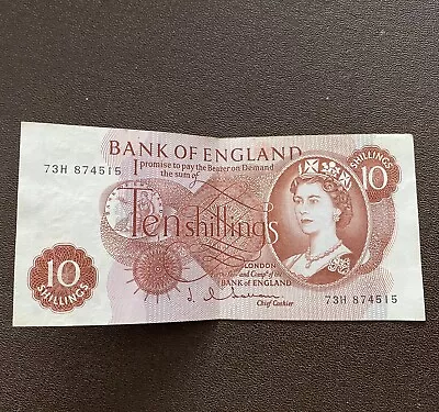 10 Shilling Bank Note - Bank Of England - Queen Elizabeth II - Number 73H 874515 • £4.99