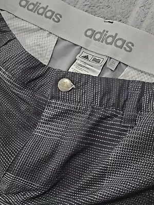 Adidas Ultimate365 Mens Golf Chino Shorts Black And Gray Size 34 • $19.99