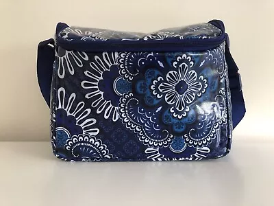 Vera Bradley NWT Stay Cooler Lunch Travel Tote In BLUE TAPESTRY • $34.99