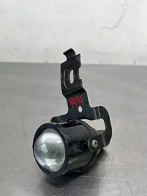 97 - 04 C5 CORVETTE RH PASSENGER FOG LIGHT W/ BRACKET OEM 10281936 • $49.99