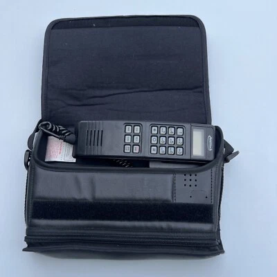 $31.50 • Buy Vintage Motorola Ameritech Mobile Car Phone SNL6632B & Bag Pouch Black