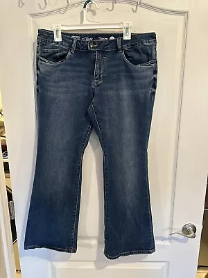 S. Oliver Denim Shape Bootcut Button Fly Jeans. Plus Size 14 • $25