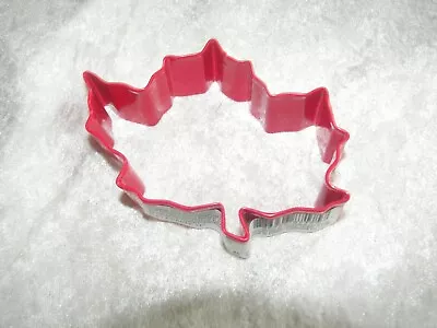 Wilton Metal Maple Leaf Canada Shaped Cookie Cutter 3  Red • $4