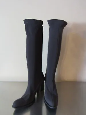 Vintage Vera Gomma Women's Brown Nylon Boots Size 6 US • $24.95