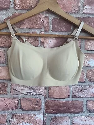 BNWOT WOMENS Calvin Klein Nude Bra Size UK Small Soft Padded Non-Wired Comfort • £9.99