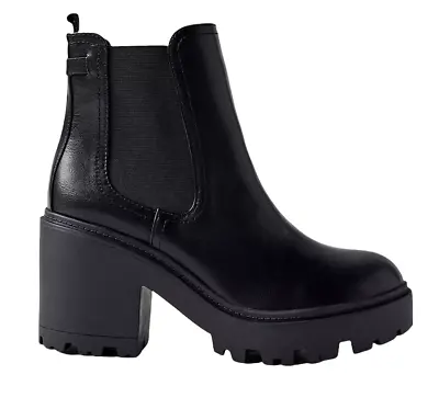 £53.45 • Buy Urban Outfitters UO (Chloe) Chelsea Platform Boot Black Sz 8 Women's New NIB 😎