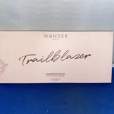 {G12} WANDER BEAUTY Trailblazer Eye Shadow Palette (10 Shades) • $10