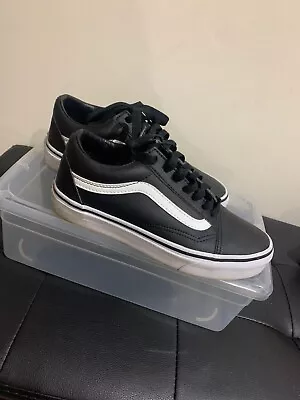 Vans Shoes Old Skool Leather • $50