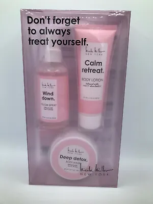  Set Nicole Miller New York Pillow Spray Body Ltion & Body Mask Regalo Gift  • $7.99