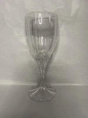 Mikasa Berkeley Crystal Wine Glass 7 1/4” • $13.99