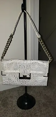 Marc Fisher Large Shoulder Bag Flap Front  Purse White 12  X 7  Gold chain • $20