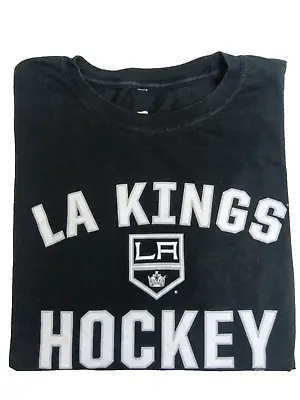 L.A. Kings Fanatics Men's Large T-Shirt -  Black Victory Arch  • $9.99