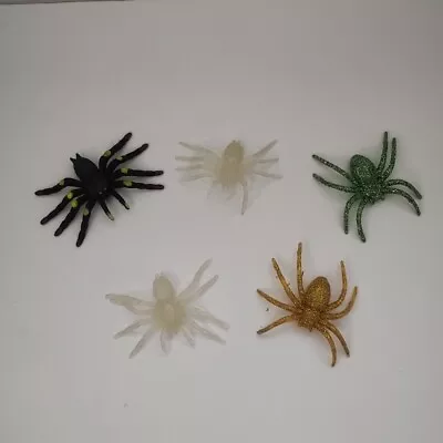 5 X Mini Spiders Halloween Decoration - Glitter And White • £3