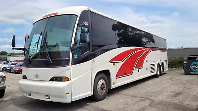 Mci J4500 Coach Charter Bus 535k Miles • $45000