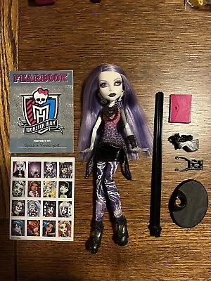 Monster High Dolls Picture Day Spectra Vondergeist Doll Complete • $59.99