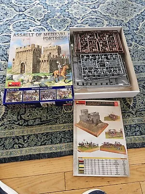 MiniArt Assault Of Medieval Fortress (1/72) New #72033 • $44.34