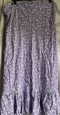 Ladies Size 18 Gorgeous Maternity Skirt (665) • £4