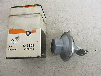 $34.95 • Buy NOS Delco Distributor Vacuum Advance 61 Dodge DART V8 C-1302 1972245 Plymouth V8