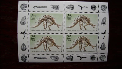 £0.86 • Buy Germany GDR 1990 Natural History Museum Block Mint ***