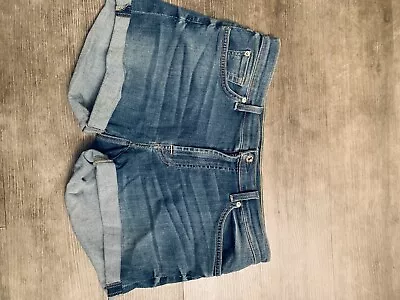 7 For All Mankind 7FAM Blue Denim Jean Shorts 3  Inseam Cuffed Size 31 • $15